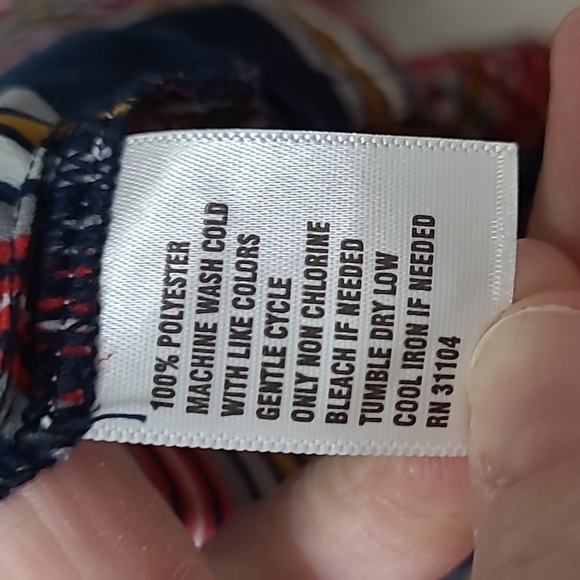 Crown & Ivy Colorful Plaid Semi Sheer Top with Ruffled neck size XL - Picture 4 of 8